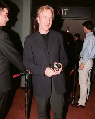alanrickman1997mrbeanpremiere002bis.jpg