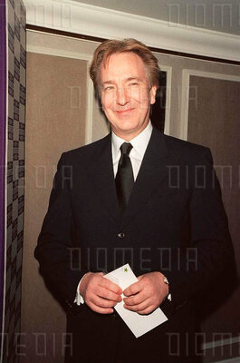 alanrickman2001sonyradioawards002.jpg