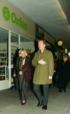 alanrickman2002dangerousmindafterparty003.jpg