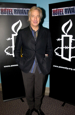 alanrickman2005hotelrwandapremiere001.jpg