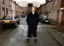 alanrickman1992photoshootandrewstenning001.jpg