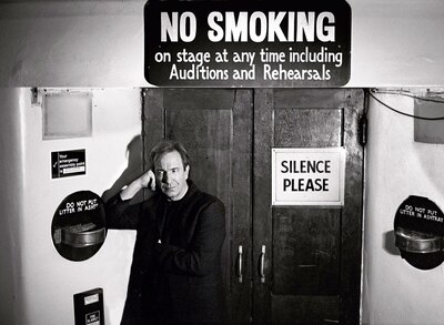 alanrickman2001photoshootalberytheatre001.jpg