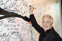 Filename=alanrickman2015photoshootaolbuildspeakerseries013.jpg
Filesize=64KiB
Dimensions=612x404
Date added=Sep 27, 2025 alanrickman2015photoshootaolbuildspeakerseries013.jpg
